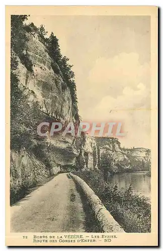 Cartes postales Bords de la Vezere Les Eyzies Route des Gorges d'Enfer