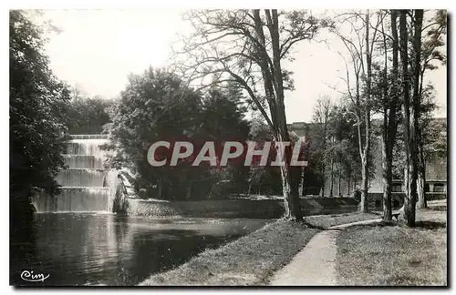 Cartes postales moderne Lac de Pont C d'Or Les Promenades et la Cascade