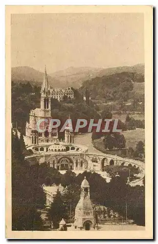 Cartes postales Lourdes Les Basiliques vue prise du Chateau