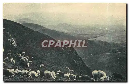 Ansichtskarte AK Auvergne Clermont Ferrand P de D Au Sommet du Puy de Dome Les Monts Domes ou Chaine des Puys