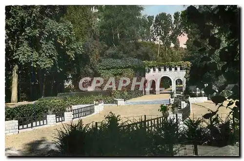 Moderne Karte Bourges Jardin des Pres Fichaux le Theatre de Verdure