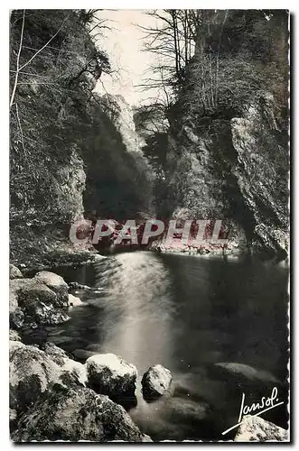 Cartes postales moderne Gorges de Chailles a Saint Beron Savoie Les Gorges du Gulers Fond du Gouffre