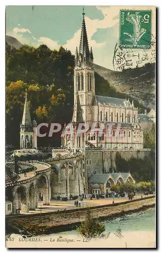 Cartes postales Lourdes La Basilique