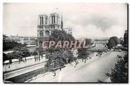 Cartes postales moderne Paris Notre Dame et la Seine