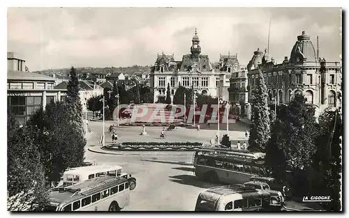 Cartes postales moderne Vichy Allier Reine des Villes d'Eaux L'esplanade de l'hotel de ville