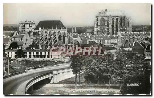 Cartes postales moderne Beauvais Oise Le Pont de Paris L'Eglise St Etienne et la Cathedrale St Pierre
