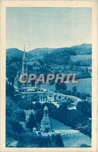 Cartes postales LOURDES - La Vierge Couronnee