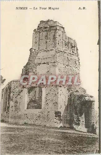 Cartes postales NIMES_La Tour Magne