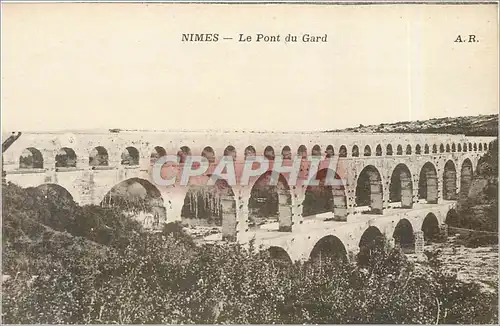 Cartes postales NIMES_Le Pont du Gard