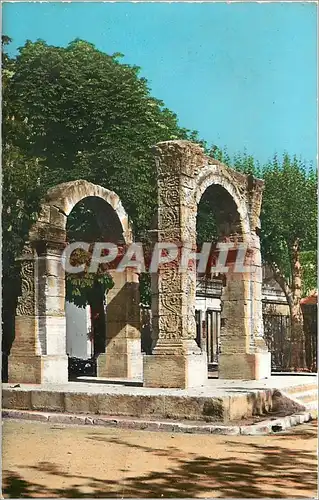 Cartes postales 89-30 CAVAILLON (Arc de triompe Ie siecle)ruine romaine