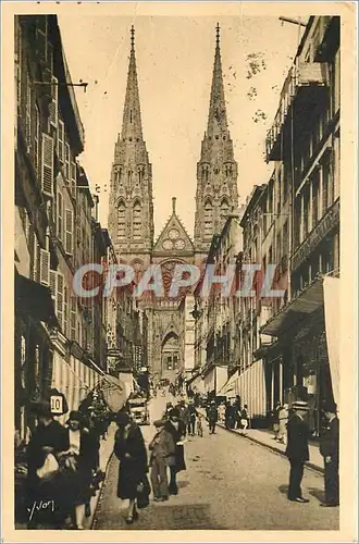 Cartes postales AUVERGNE - clermont-ferrand(P.de.D).La Cathedrale vue de la Rue des Gras