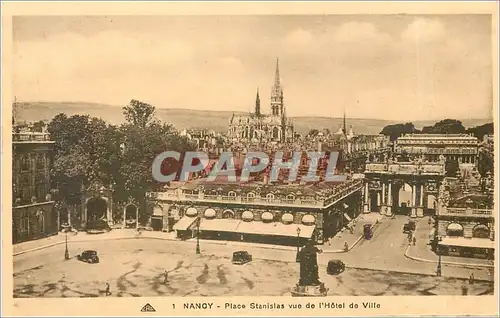 Cartes postales NANCY-Place stanisias vue de l'Hotel de Ville