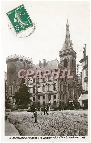 Cartes postales Angouleme L'Hotel de Ville Le Beffroi La Tour de Lusignan