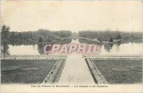 Cartes postales Parc du Chateau de Rambouillet Les Canaux et les Parterres