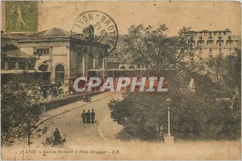 Cartes postales Lyon Gare de Perrache et Hotel Terminus