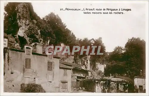 Cartes postales Perigueux L'Arsault route de Perigueux a Limoges Vieilles maisons sous les Rochers