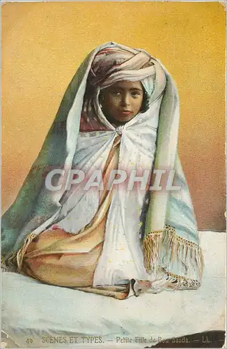 Cartes postales Scenes et Types Petite Fille de Bou Saada