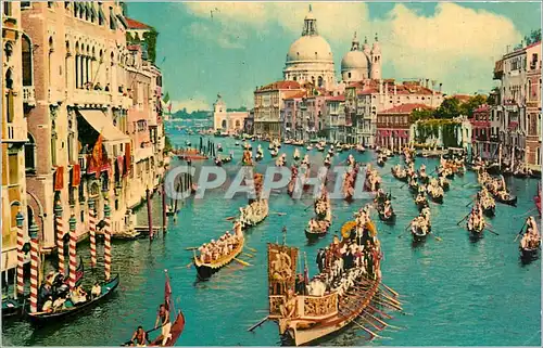 Cartes postales Venezia Canal Grande et Regate