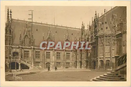 Ansichtskarte AK Rouen La Ville Musee Palais de Justice Facade sur la cour d'Honneur