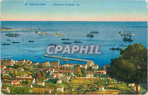 Cartes postales Golfe Juan L'Escadre en Rade