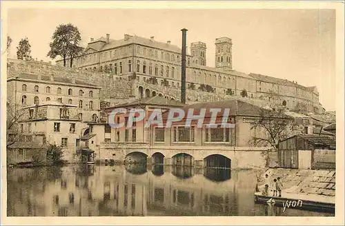 Ansichtskarte AK Verdun Meuse Vue generale sur l'Eveche le Seminaire et la Cathedrale