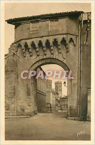 Cartes postales Verdun Meuse Porte Chatel et tours de la Cathedrale