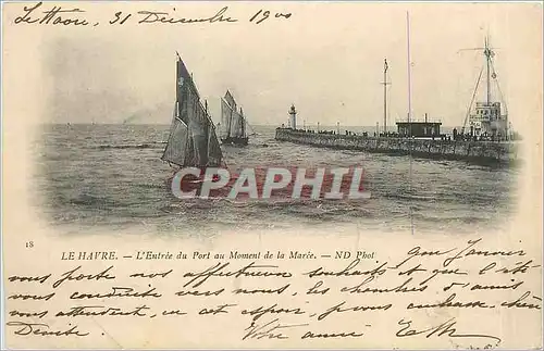 Cartes postales Le Havre L'Entree du Port au Moment de la Maree Bateau de peche