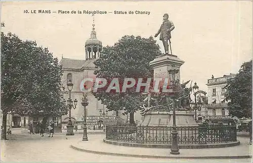 Ansichtskarte AK Le Mans Place de la Republique Statue de Chanzy