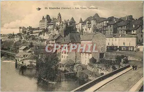 Ansichtskarte AK Uzerche Correze Les Vieux Chateaux