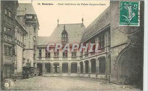 Ansichtskarte AK Bourges Cour interieure du Palais Jacques Coeur