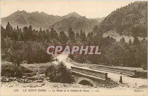 Ansichtskarte AK Le Mont Dore La Route et la Chaine de Sancy