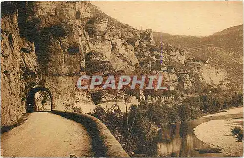 Ansichtskarte AK Gorges du Tarn Fougnadoires Habitations de troglodytes modernes