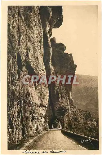 Cartes postales Gorges du Tarn Un Tunnel au Cirques des Baumes