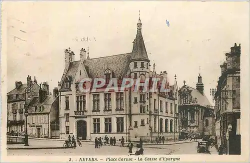 Ansichtskarte AK Nevers Place Carnot La Caisse d'Epargne