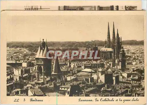 Cartes postales Bordeaux Panorama La Cathedrale et la grosse cloche