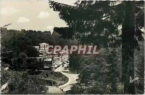 Cartes postales Bagnoles de L'Orne Orne Vue sur l'Hotel La Potiniere et le Slendid Hotel