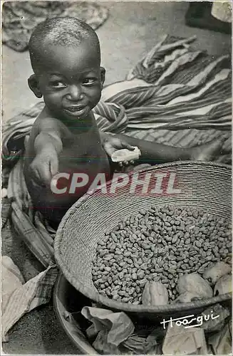Ansichtskarte AK L'Afrique Noire Petit Marchand de Cacahuetes