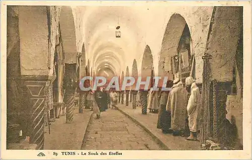 Cartes postales Tunis Le Souk des Etoffes