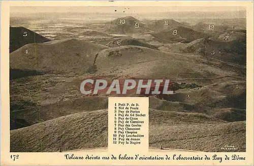 Cartes postales Volcans eteints vus du balcon d'orientation de l'observatoire du Puy de Dome