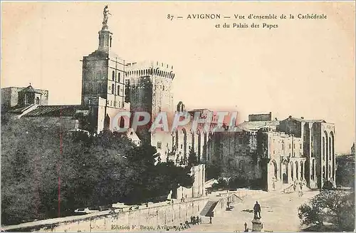 Ansichtskarte AK Avignon Vue d'ensemble de la Cathedrale et du Palais des Papes