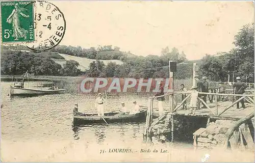 Cartes postales Lourdes Bords du Lac