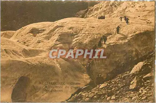 Cartes postales Chamonix Grotte et Traverse du glacier des Bossons