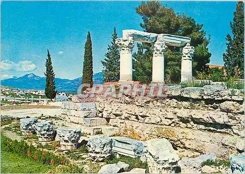 Cartes postales moderne Ancienne Corinthe Les Ruines d'un temple antique
