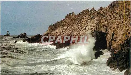 Moderne Karte Tempete au pied des falaises de la pointe du Raz