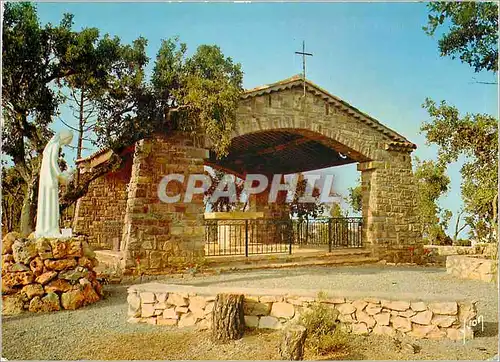 Cartes postales moderne La Cote d'Azur miracle de la nature Les Issambres Var La Chapelle des Dolmens