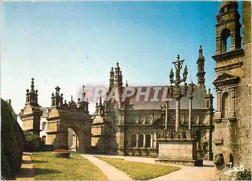 Ansichtskarte AK Saint Thegonnec Le calvaire la chapelle ossuaire et la porte monumentale