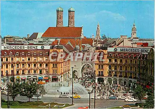 Moderne Karte Munchen Avec Karlstor et vue sur les clochers de Frauenkirche et du St Peter et sur la tour de l