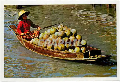 Cartes postales Thai Boat Vendors selling Fruits and Vegetables to the Dwellers by the sides of Khlong canals in
