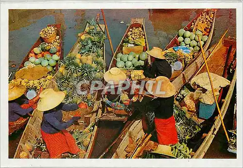 Cartes postales Floating Market in their rush hours at Damnernsaduak in Rajburi Province Thailand