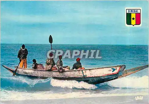 Ansichtskarte AK Senegal Cayar Pirogue de Peche